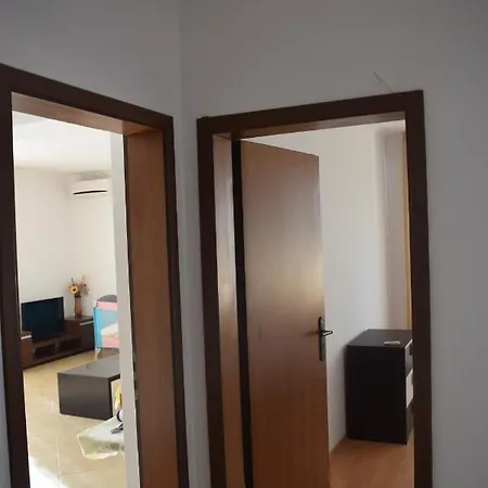 Apartment Tilly *